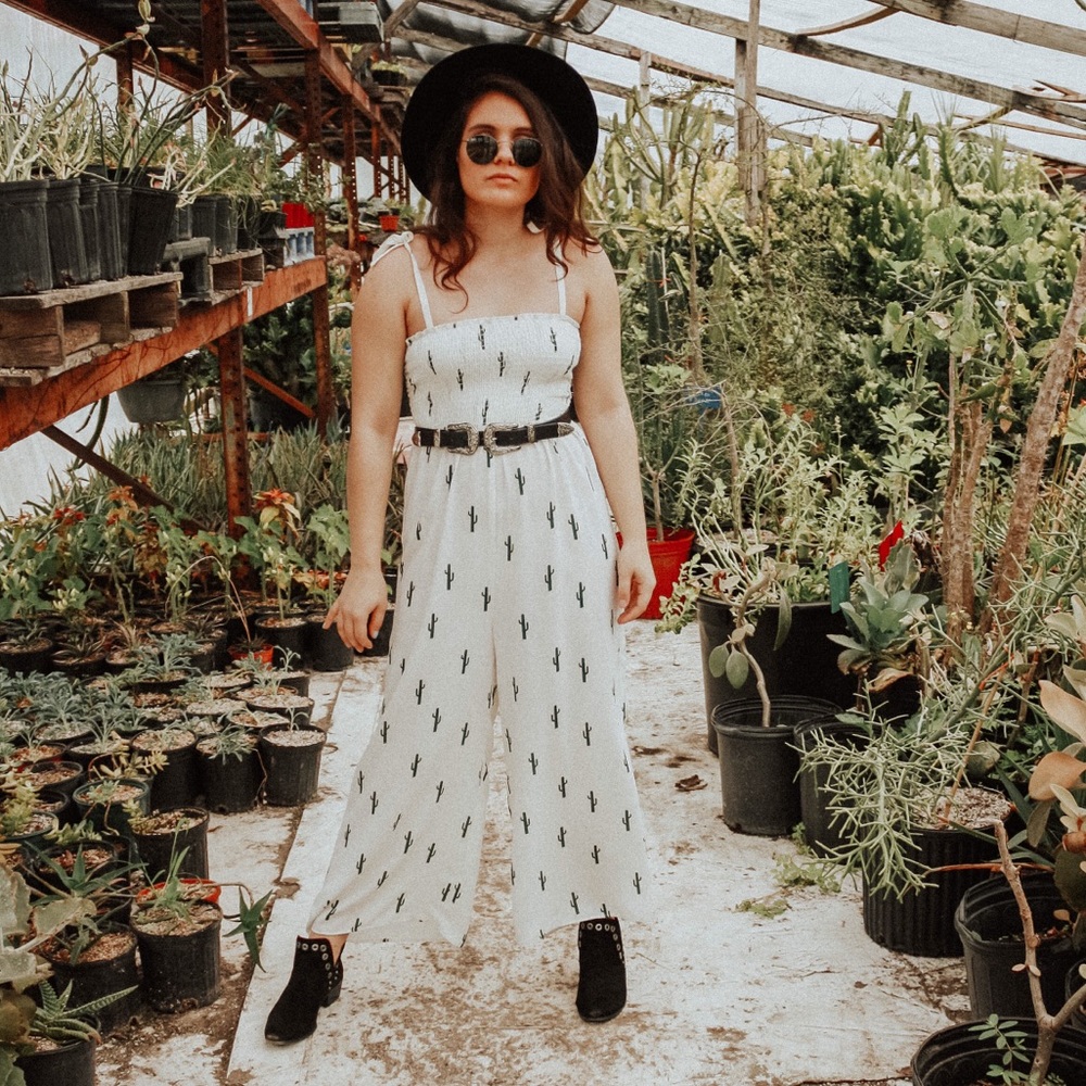 Show me your Mumu Parton playsuit fest friends